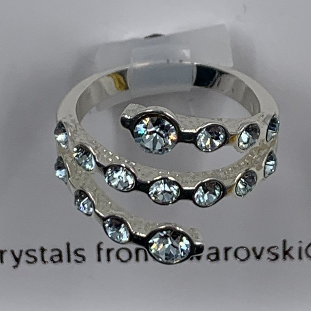Ring - Picture 6 of 8